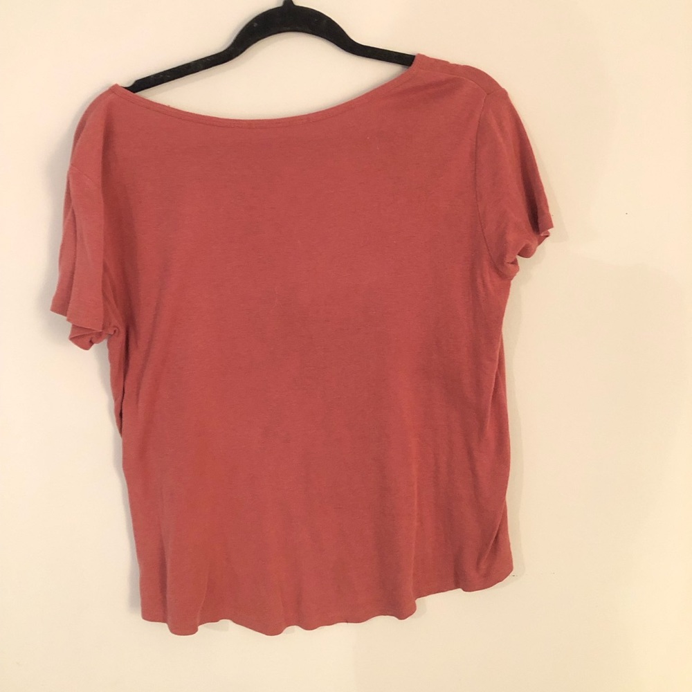 Basic Tee - Picture 2 of 4
